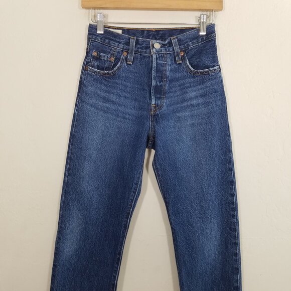 Levi's 501 Premium High Rise Button Fly Jens Blue Size 23 - Picture 2 of 9